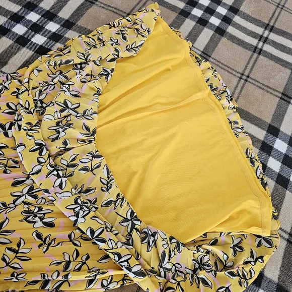 Banana Republic Yellow Floral Midi Dress - Picture 8 of 9